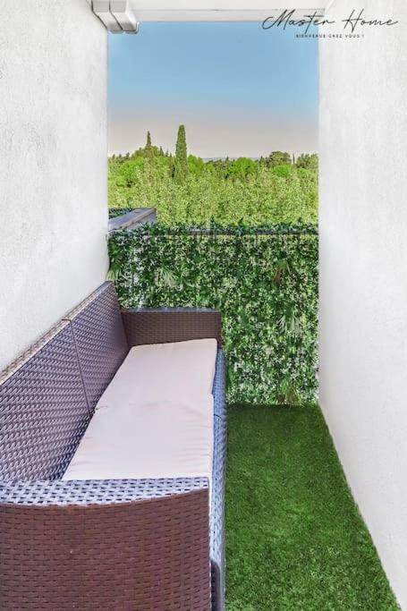 Gout De Luxe A Narbonne T3 Climatise, Spa, Parking Narbona Exterior foto